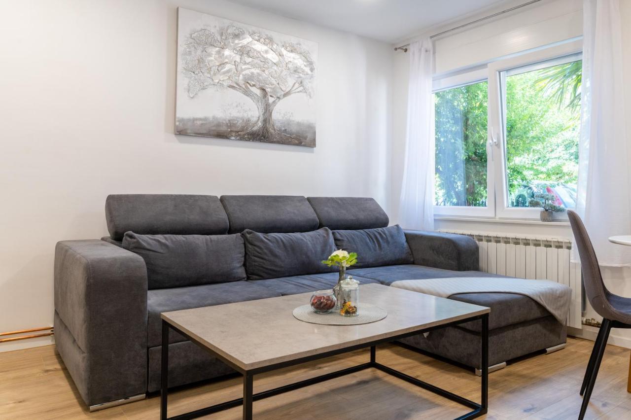 Kuca Za Odmor Palma Apartamento Zagreb Exterior foto