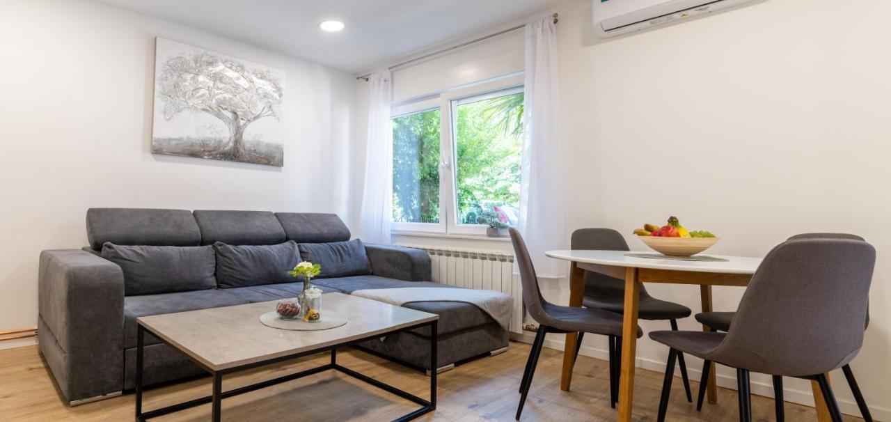 Kuca Za Odmor Palma Apartamento Zagreb Exterior foto