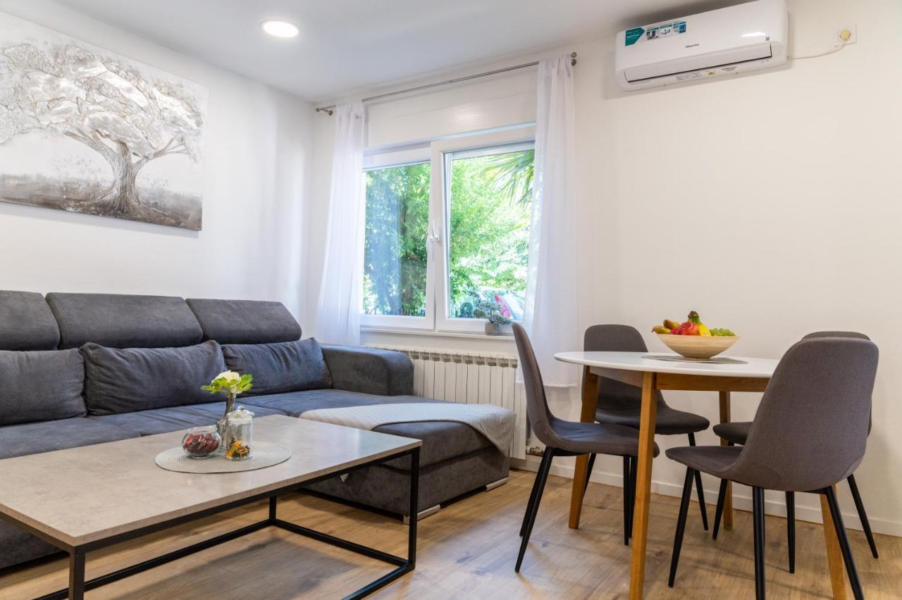 Kuca Za Odmor Palma Apartamento Zagreb Exterior foto